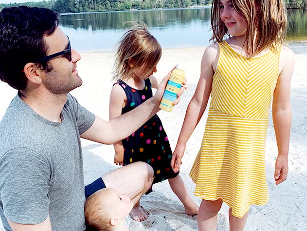 Babo Botanicals Super Shield Mineral Sunscreen Spray SPF 50 with natural origin zinc oxide & titanium dioxide. Sensitive skin, vegan, fragrance-free, water resistant, air-powered spray - For all ages. - Image 8